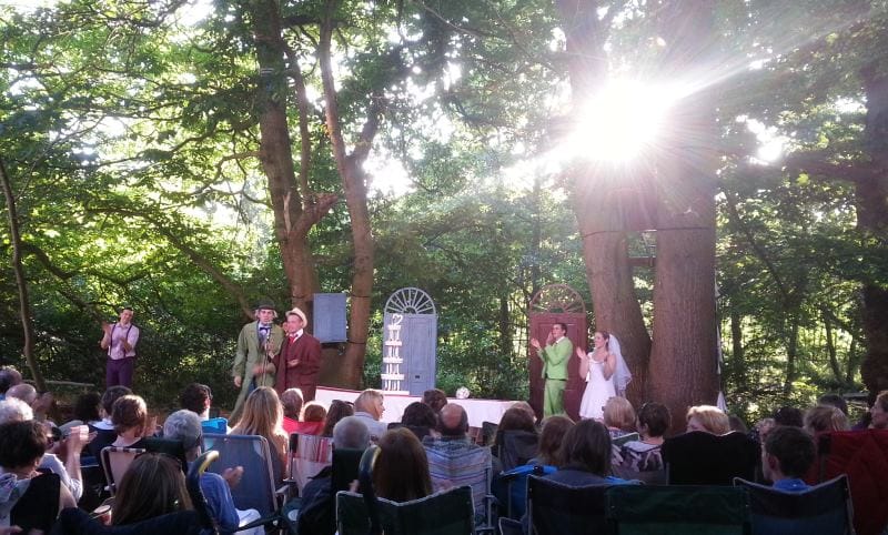 Shakespeare with children, or Taming of the Shrew in the forest, at Jimmy's Farm.