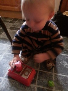 Peppa Pig weeble in wobbily car