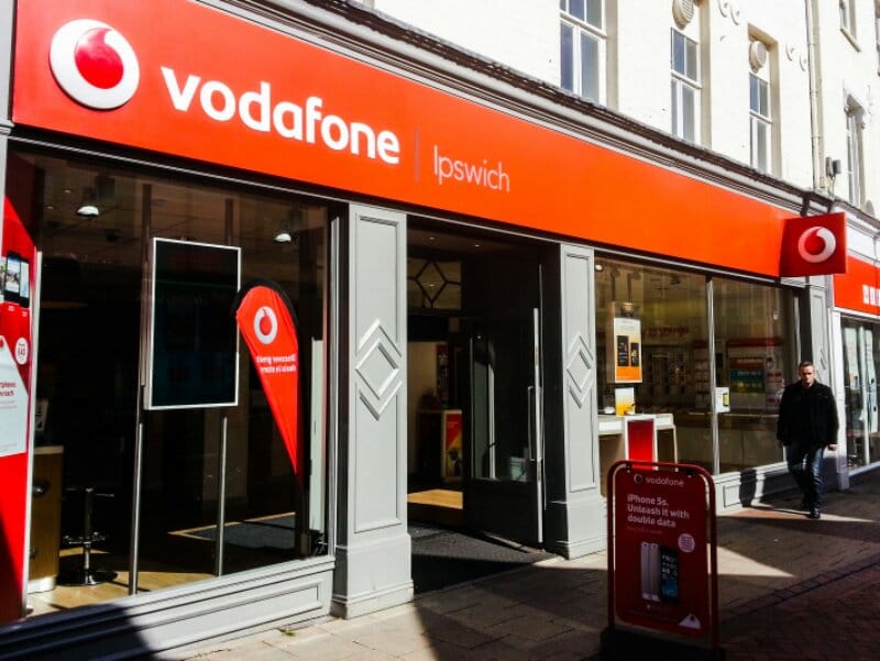 Shopping for Samsung at Vodafone