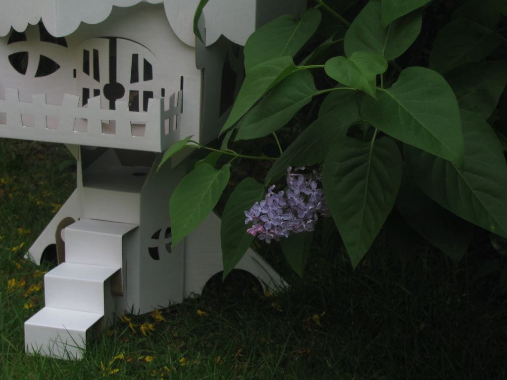 The #GoGreen Blogtrail with BumpPR – Calafant paint your own treehouse giveaway