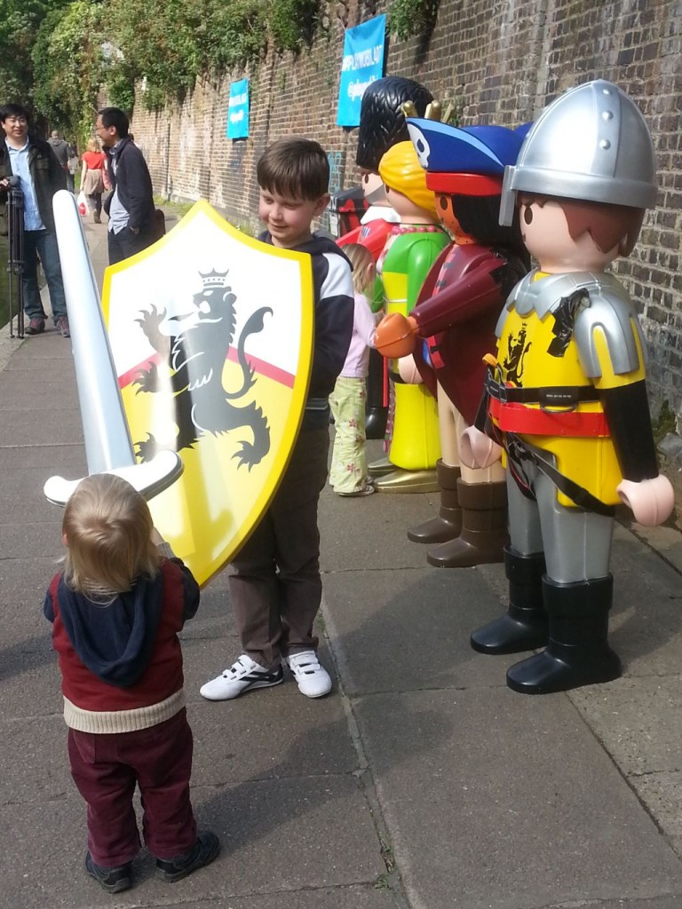 playmobil shield 40 memory