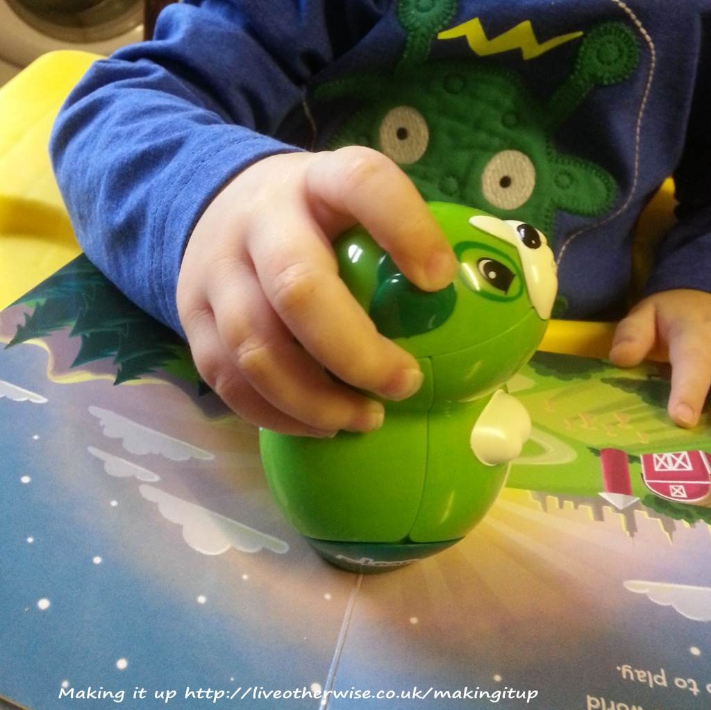 animals around the world close up