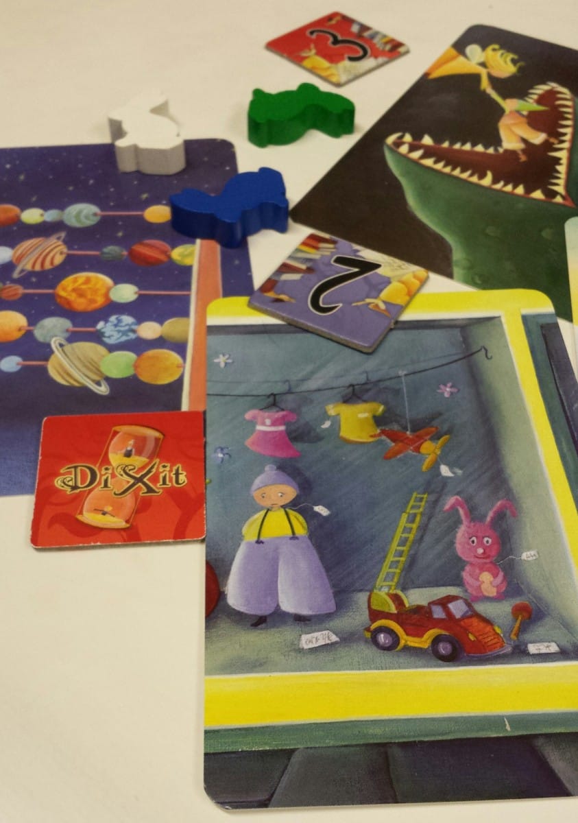Dixit – a family card/board game reviewed